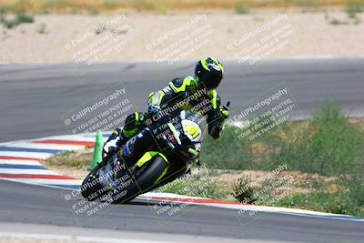 media/Apr-30-2023-CRA (Sun) [[020fcf5d43]]/Race 2-600 Expert Supersport/